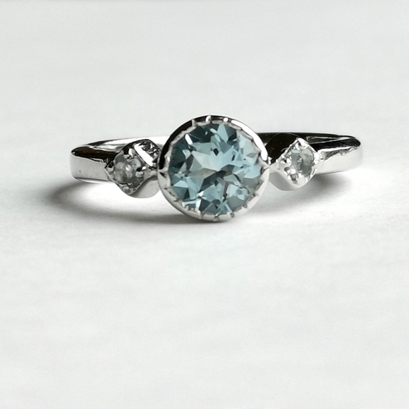 Sky Blue Topaz Sterling Silver Ring Size 6 🆕 - Picture 1 of 6
